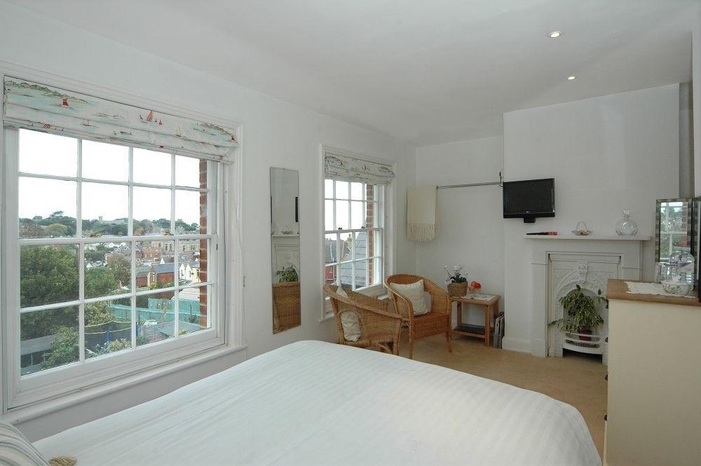 Endeavour House 4* Cowes (Isle of Wight)